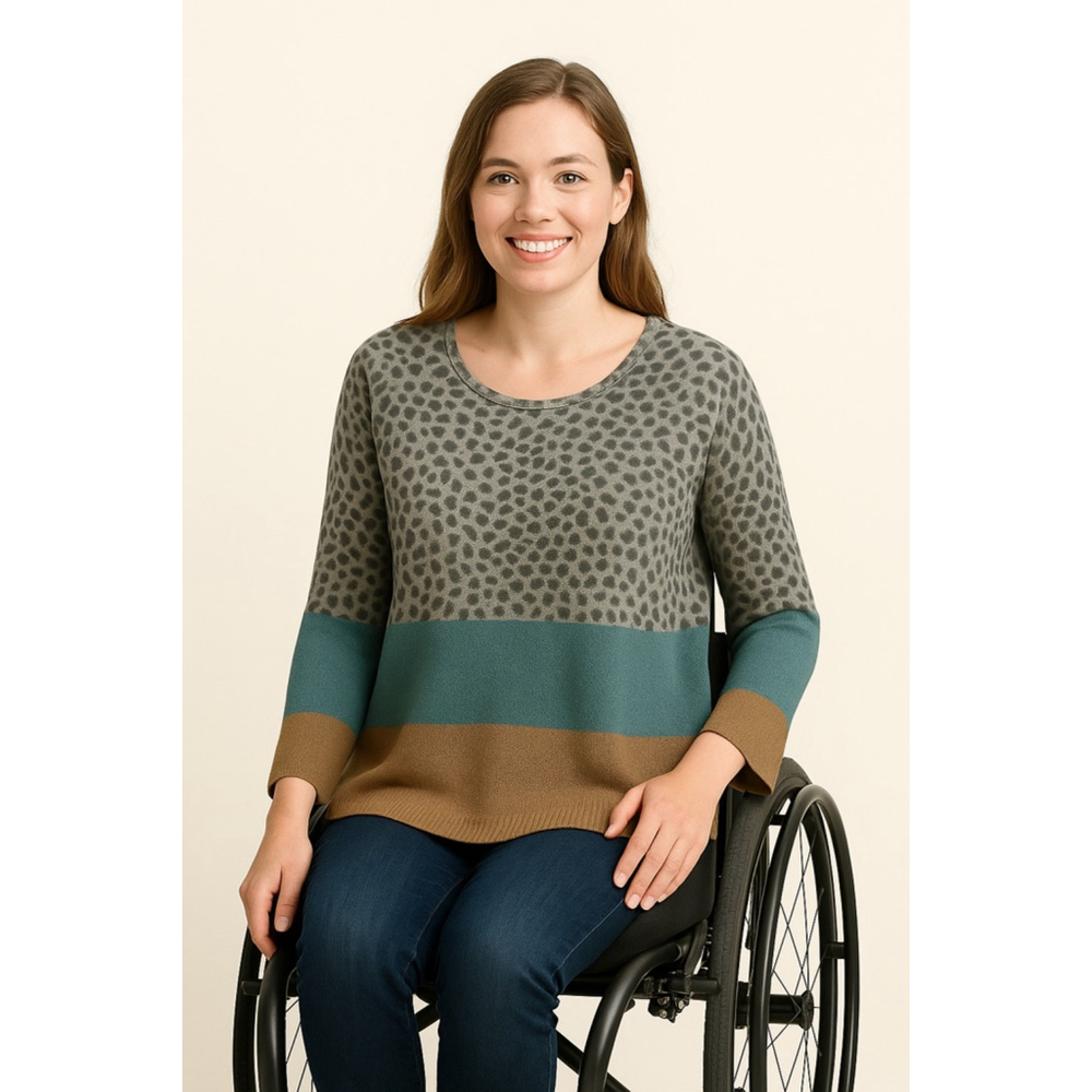 143 Story Leopard Print Colorblock Sweater – Teal & Camel – Size M
